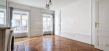 LYON 1 MARTINIERE / RUE D'ORAN 3 PIECES 70m² 370000€