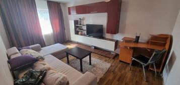 Apartament  2 camere Podul de Fier , 52 metri, etaj 2 Cod:156093