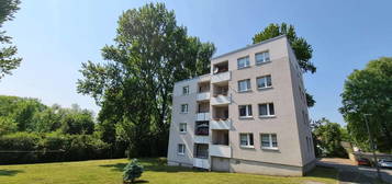 **Ihr neues Zuhause in Castrop: Charmante 3,5 Zimmer Wohnung mit Balkon!**