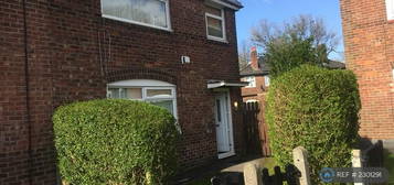 3 bedroom semi-detached house