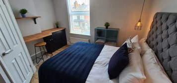 1 bedroom house share