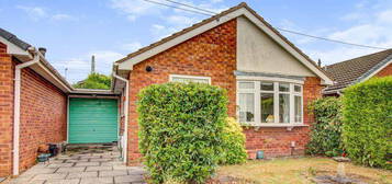 2 bedroom detached bungalow for sale