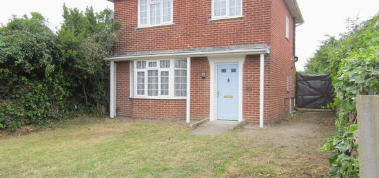 3 bedroom detached house