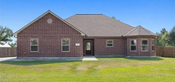 315 Dahlia Ln, Sulphur, LA 70665