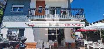 Moradia/Café/Bar- Esculca