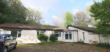 4 bedroom detached bungalow