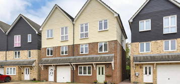 Semi-detached house for sale in Bridge Place, Aylesford ME20