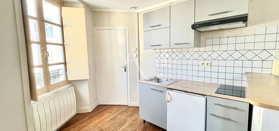 Appartement  à louer, 2 pièces, 1 chambre, 32 m²