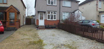 2 bed semi-detached house to rent