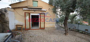 Casa indipendente in vendita a Rossano