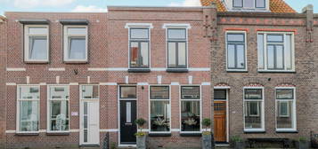 Van Hogendorpstraat 58