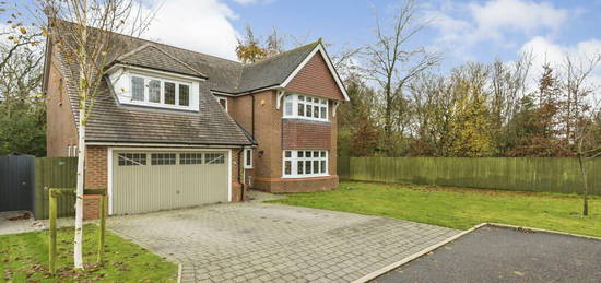 5 bedroom detached house for sale