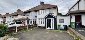 3 bedroom semi-detached house