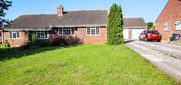 2 bedroom semi-detached bungalow to rent