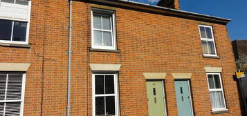 2 bedroom terraced house