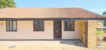 1 bedroom bungalow to rent