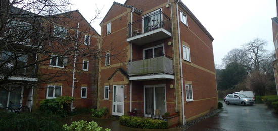 Flat to rent in Oaklands, Peterborough, Cambridgeshire. PE1