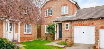 3 bedroom link detached house