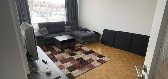 Schöne 1-Zimmer-Wohnung mit Einbauküche und Balkon in München - Pasing