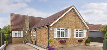 4 bedroom detached bungalow for sale