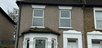 3 bedroom terraced house