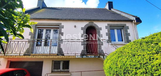 Maison à vendre à Réguiny 70 m² terrain de 630 m²