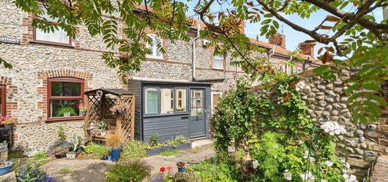 Cottage to rent in Chesterfield Cottages, Cromer NR27