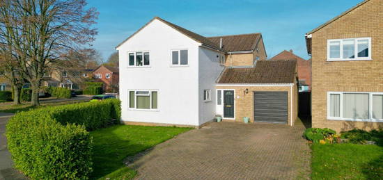 4 bed detached house for sale