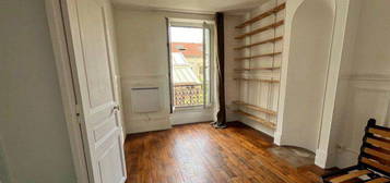 Studio 20m2 donnant sur cour