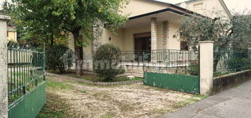 Villa unifamiliare via Stazione, Calcinato