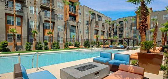 Lofts at 7100 Apartments, Las Vegas, NV 89149