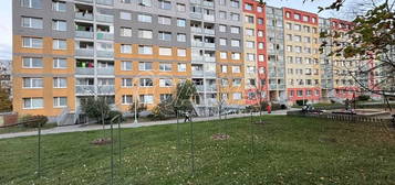 Prodej bytu 2+kk 50 m2, Janovská ulice, Praha 10