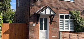 3 bedroom semi-detached house