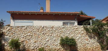 Chalet en calle Del Olivar en Loranca de Tajuña