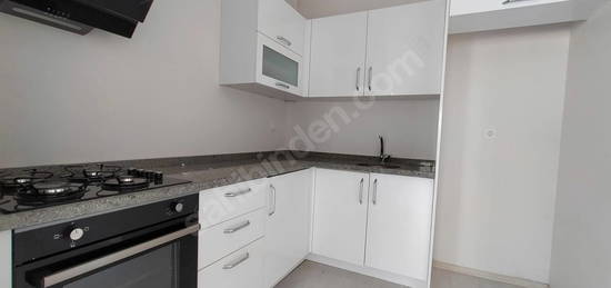 İZ'DEN KABASAKALDA 2+1 SATILIK DAİRE !!!