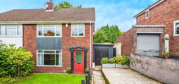 3 bed semi-detached house for sale