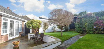 2 bed detached bungalow for sale