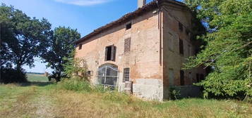 Casale/cascina in vendita in strada Attiraglio, 651