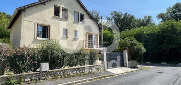 Maison 2 étages  à vendre, 6 pièces, 5 chambres, 140 m²