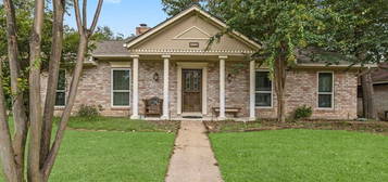 27233 Lana Ln, Conroe, TX 77385