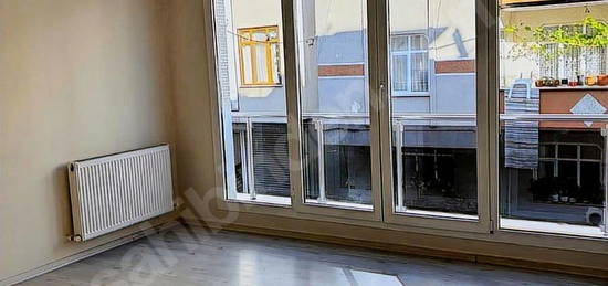 halkalı M.Akif kalp damar hastanesi yanı kiralık 2+1 yeni daire