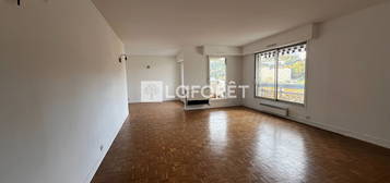 Appartement  à louer, 5 pièces, 3 chambres, 116 m²