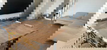 Appartement T3 rénové – Marseille 13008 (Rabatau)