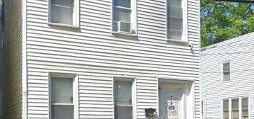 74 Third St, Albany, NY 12210