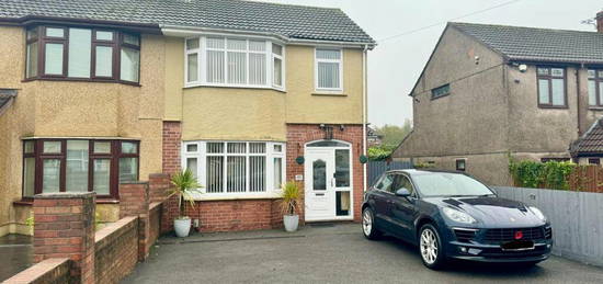 3 bedroom semi-detached house for sale