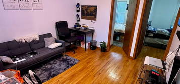 25-26 30th Ave #2B, Astoria, NY 11102