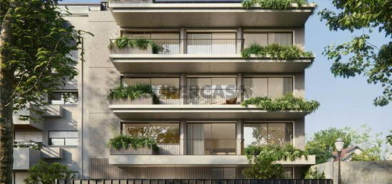 Penthouse T4 uplex na Foz com terraço privativo