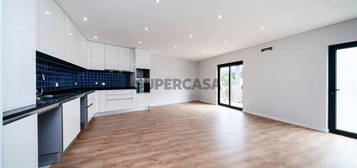 Andar Moradia T3 +1 Duplex Aradas