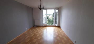 Appartement  à vendre, 3 pièces, 2 chambres, 73 m²