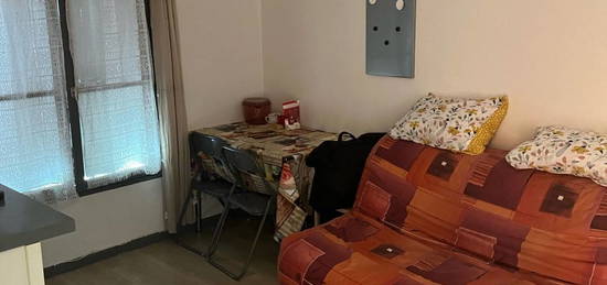 Studio  à louer, 1 pièce, 18 m²